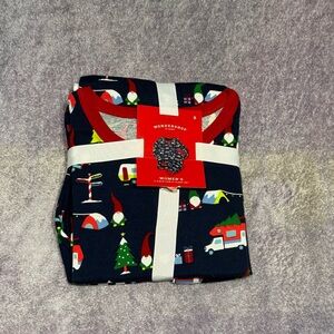 Wondershop Women's Christmas Pajama Set - Small